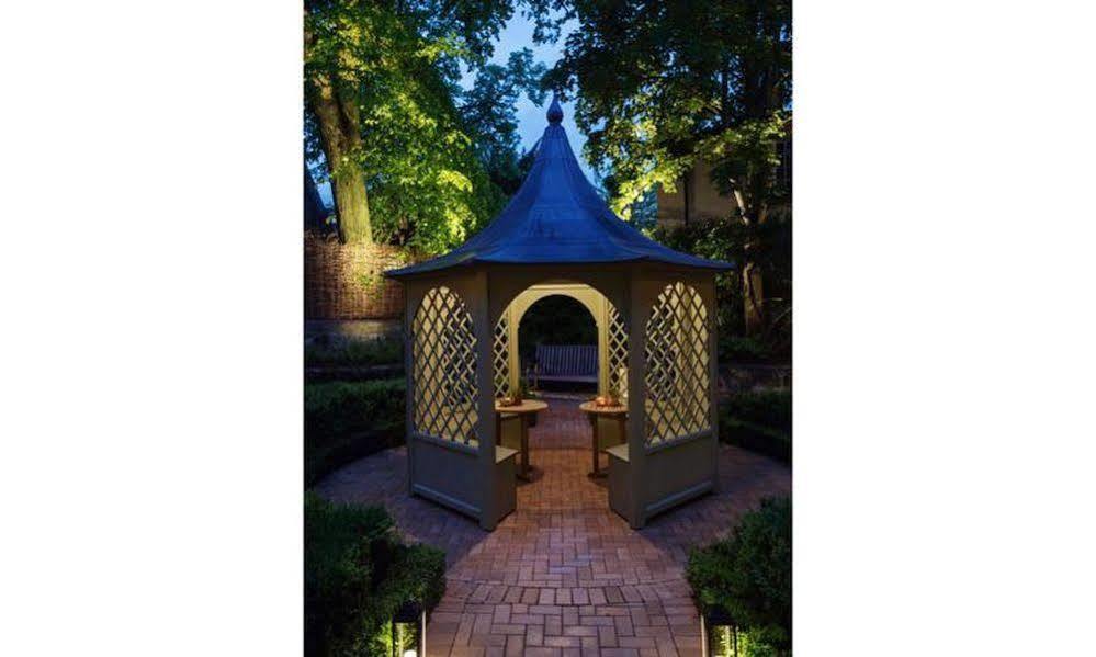 Old Parsonage Hotel Оксфорд Екстер'єр фото The Garden at The Ivy, St John's Wood
